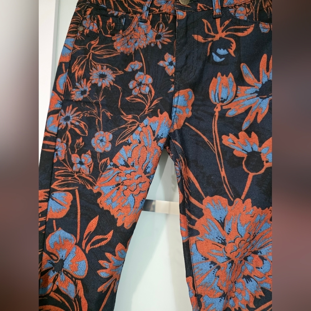 Desigual “Beflower” Floral Cropped Skinny Pants Size 38 (US 4) Stretch - Picture 6 of 15